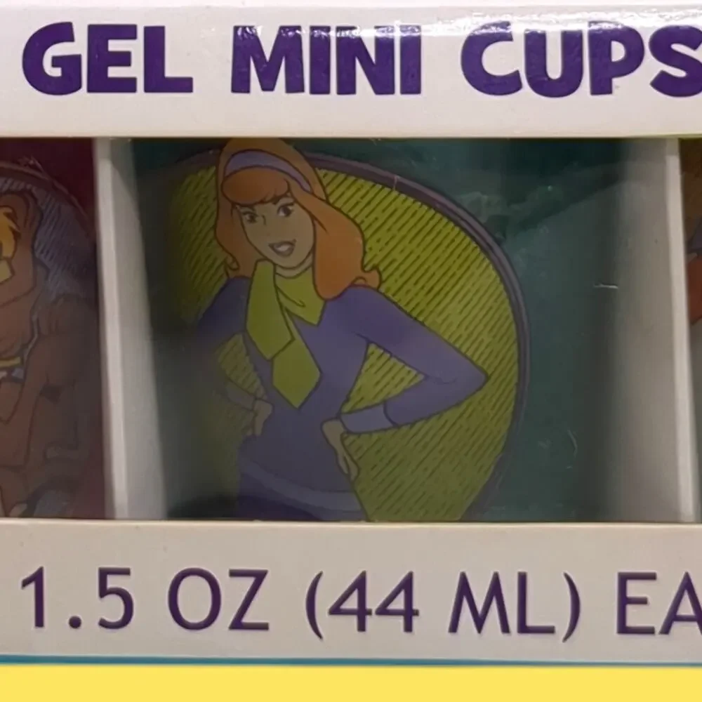 Scooby Doo Mini Shot Glass Plastic Freeze Gel Cups 1.5 oz 4pc Shaggy